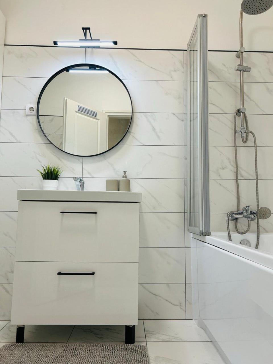 Sunhouse Apartman Hajdúszoboszló المظهر الخارجي الصورة